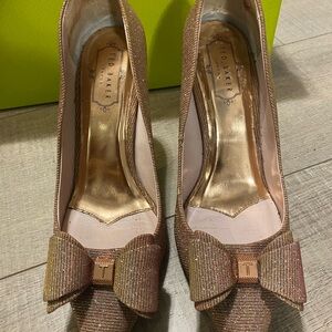 Ted Baker Women's Metallic Bow Heels